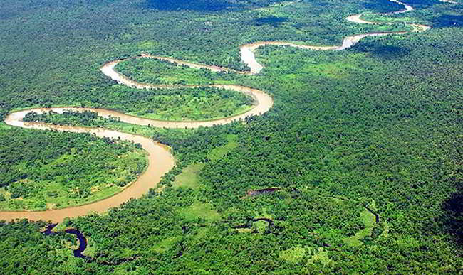 La nueva geografía amazónica: entre la globalización y el regionalismo